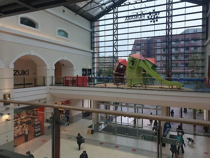 Fiumara Mall Apartment Génova Itália
