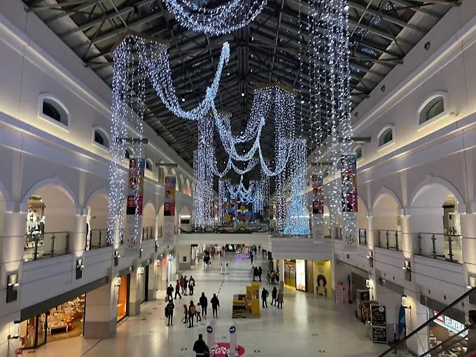 Fiumara Mall Apartment Génova